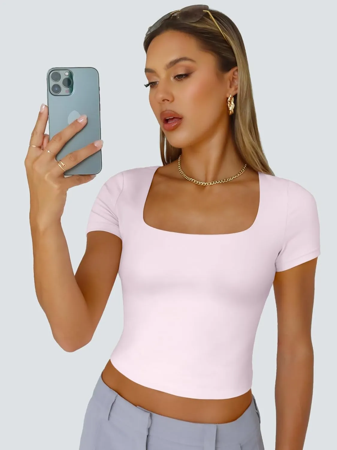 Trendy Queen Tshirts Shirts for Women Double Lined Going Out Crop Tops 2025 Spring Summer Workout Y2k Clothes Beach Fashion